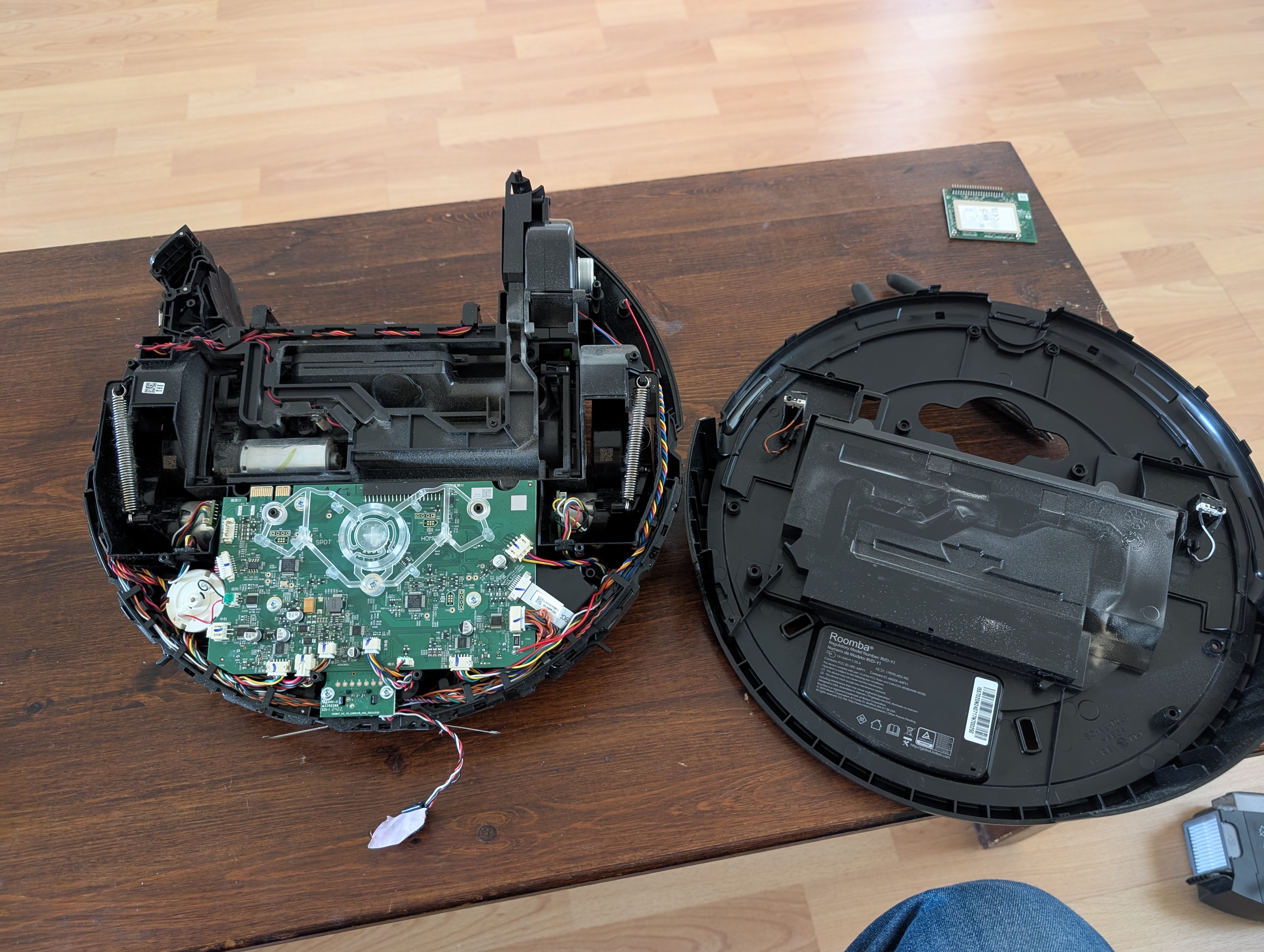 Full teardown with the main chassis and outer shell separated